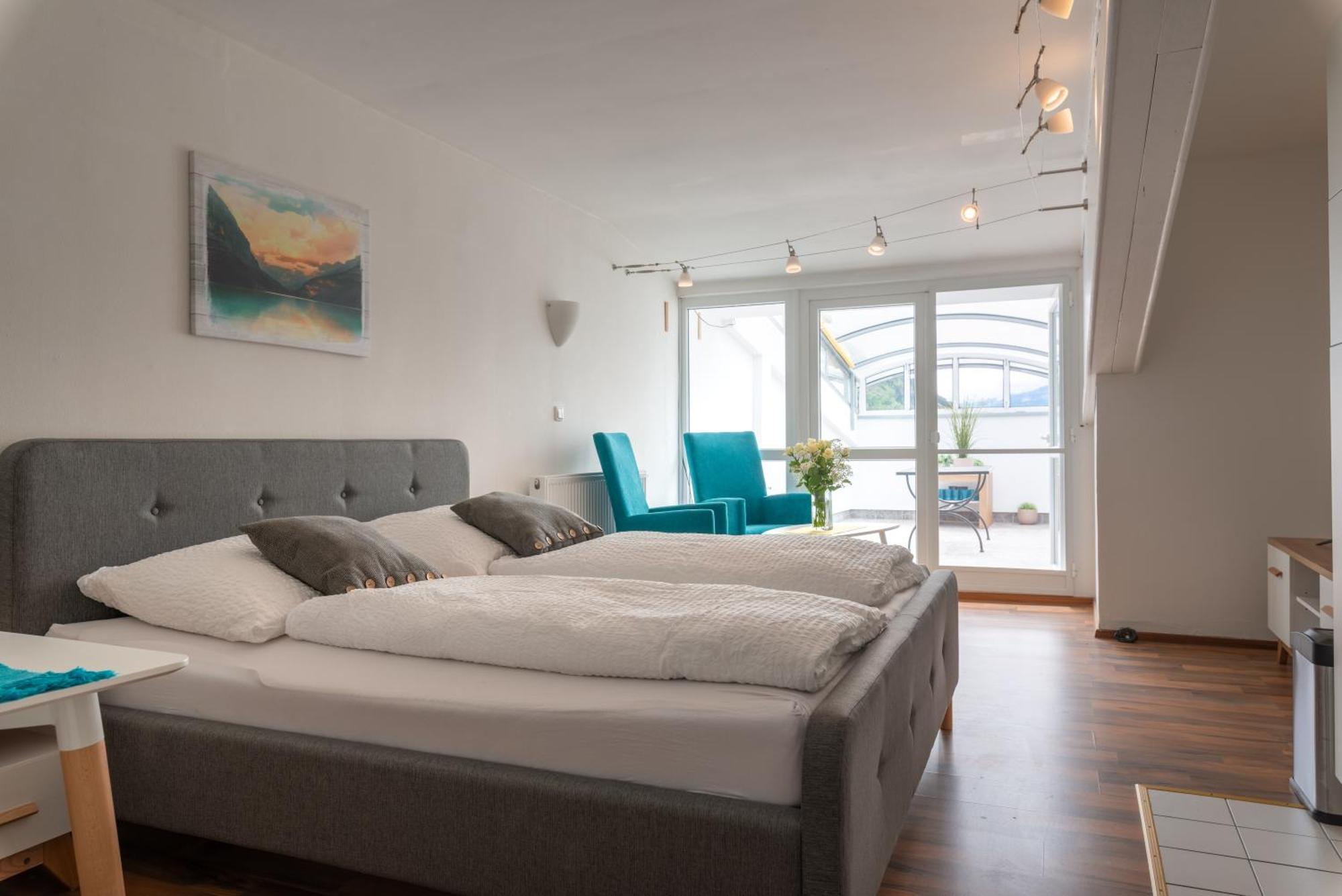 Sun Valley Apartments 마이스호펜 객실 사진
